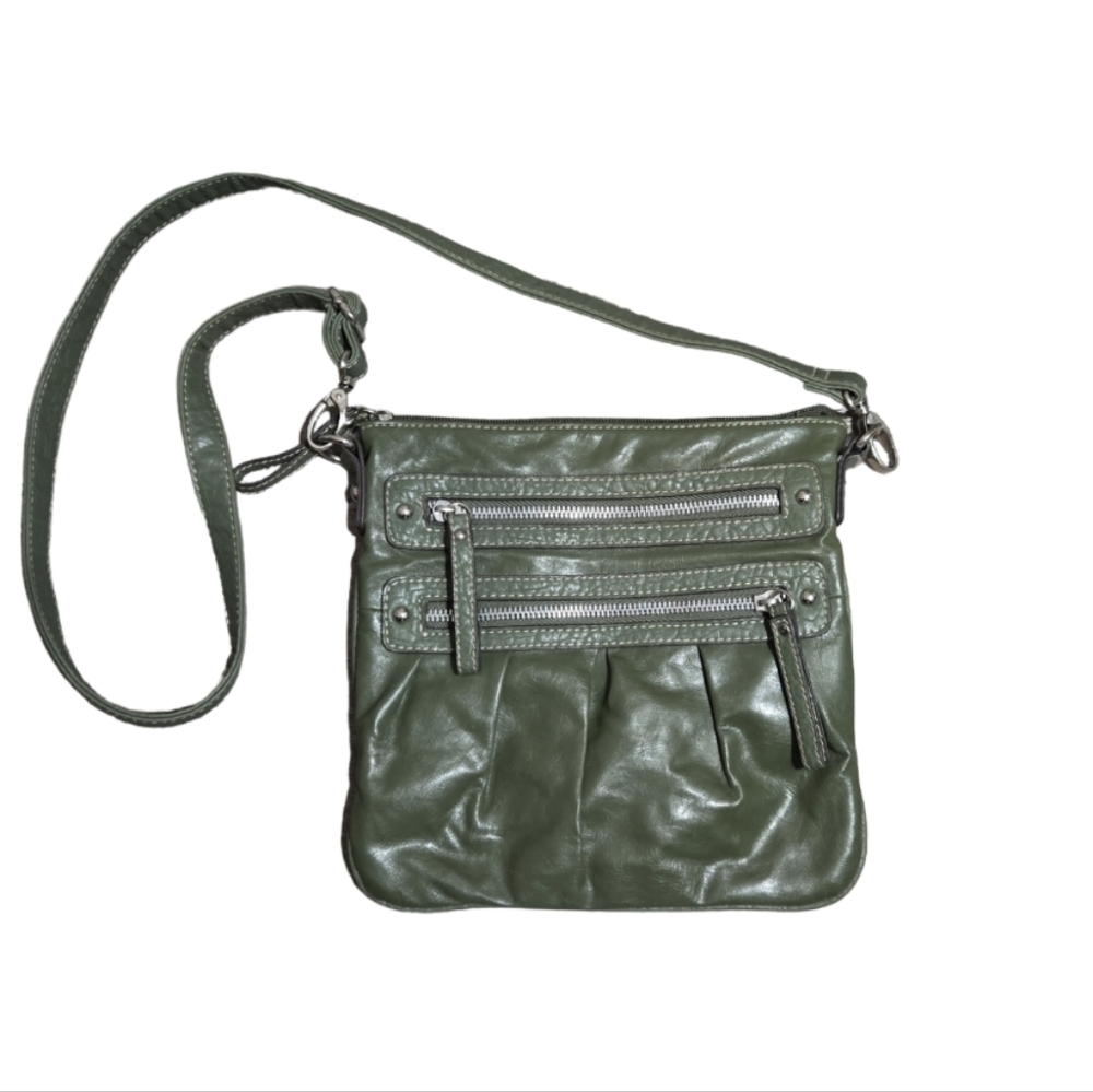 NY&C New York Company small green crossbody with silver hardware